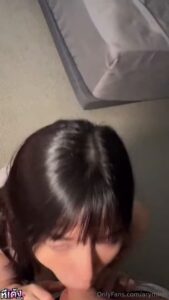 น้องจีนตัวเล็กน่ารักอมควยแฟนแบบหีแตก โดนจับซอยหีท่าหมาแรงๆ แตกในคาห้อง