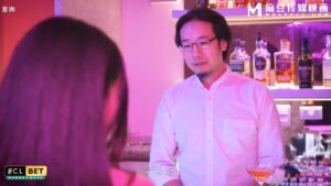 สาวจีน XiaQingzi นมใหญ่หีฟิต โดนพี่ชายจีนเย็ดสดคาชุดในบาร์ ซอยหีรัวแตกในคาหีฉ่ำ
