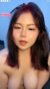 สาวอวบขาวนมยักษ์ช่วยตัวเองโชว์หีน้ำแตกคาหน้าเตียง ซอยรูหีตัวเองแบบไม่ยั้ง